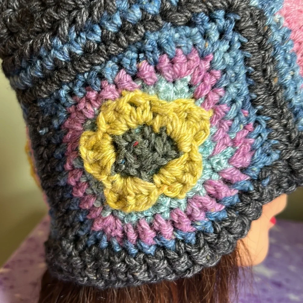 Crochet flowers medium wool blend beautiful new - Picture 7 of 11